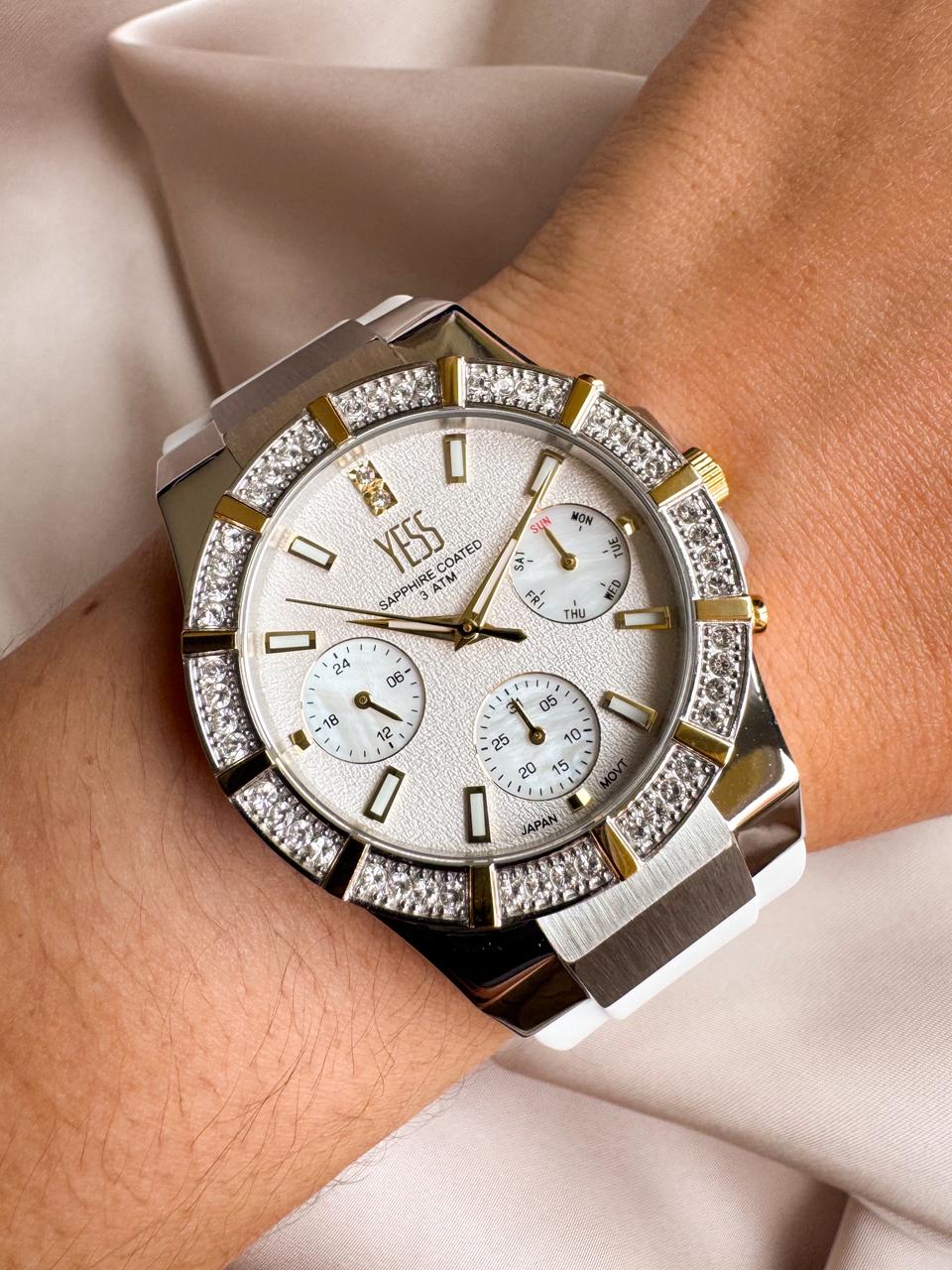 RELOJ YESS BLANCO SMT-250504-02 - Imagen 1