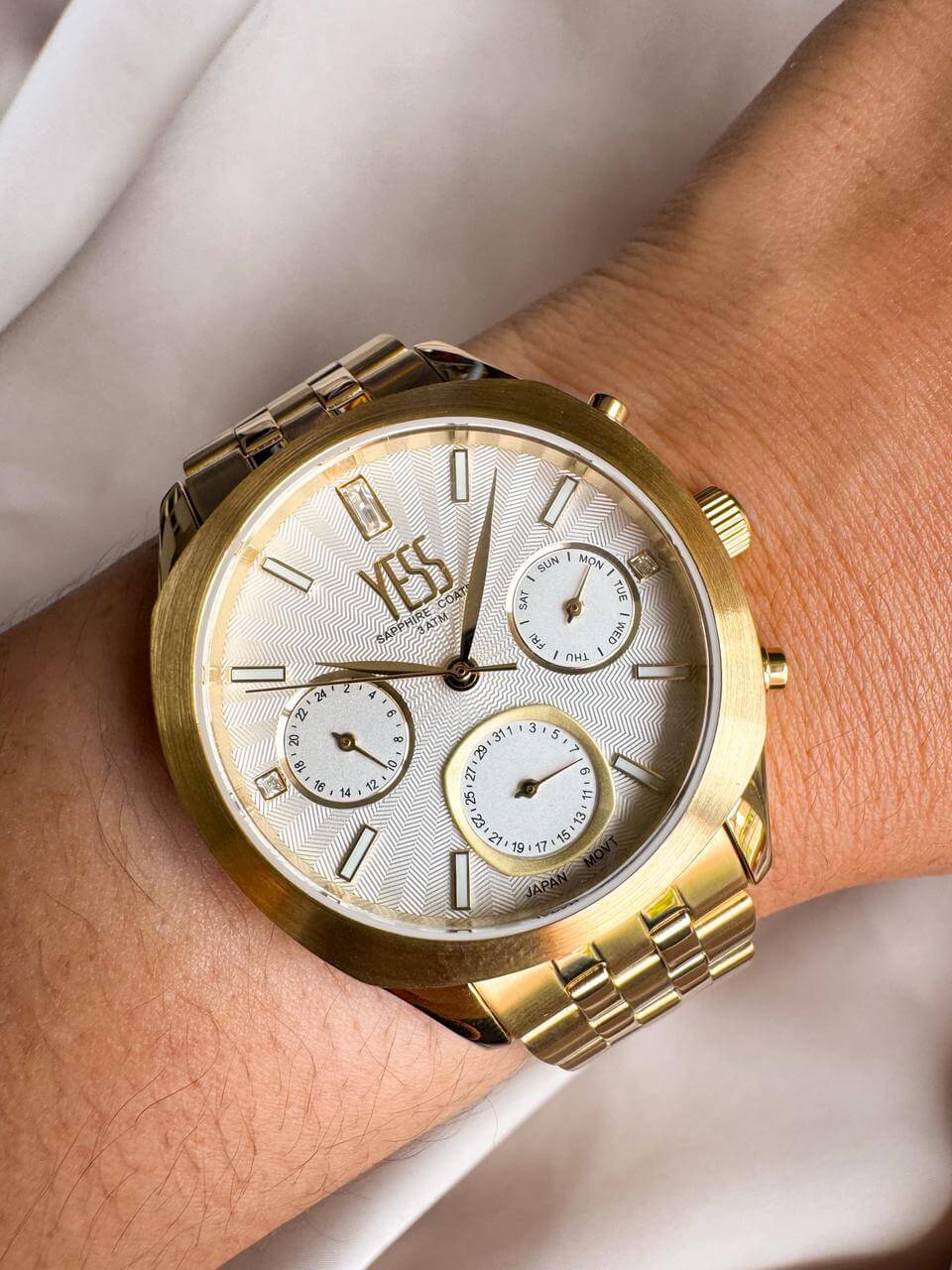 RELOJ YESS DORADO Y25012-02 - Imagen 1