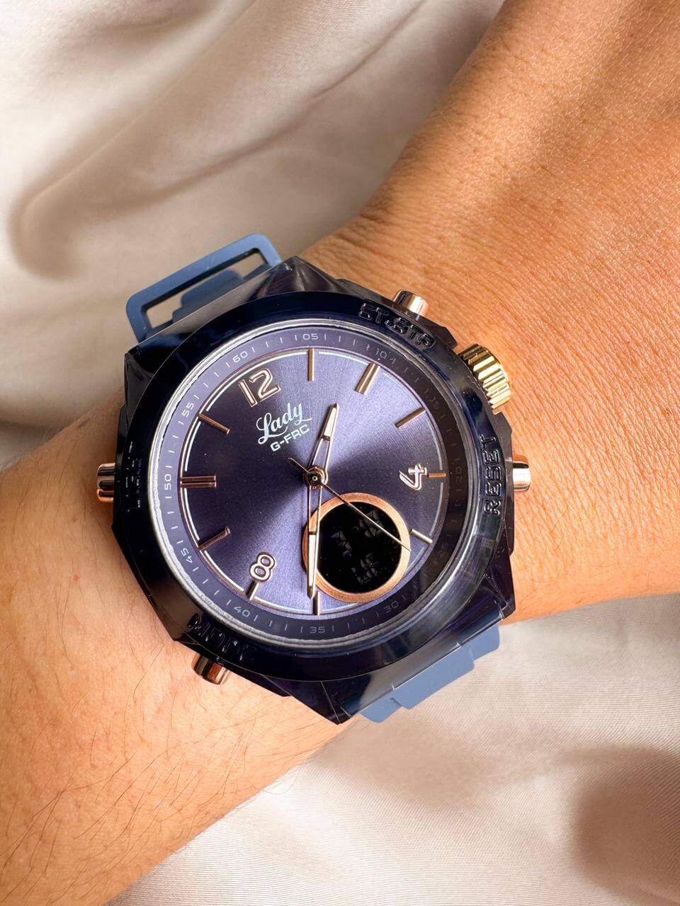 g force pequeño azul Reloj G force pequeño azul - Imagen 1