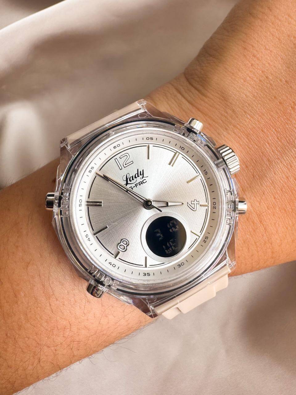 Reloj G force pequeño nude - Imagen 1