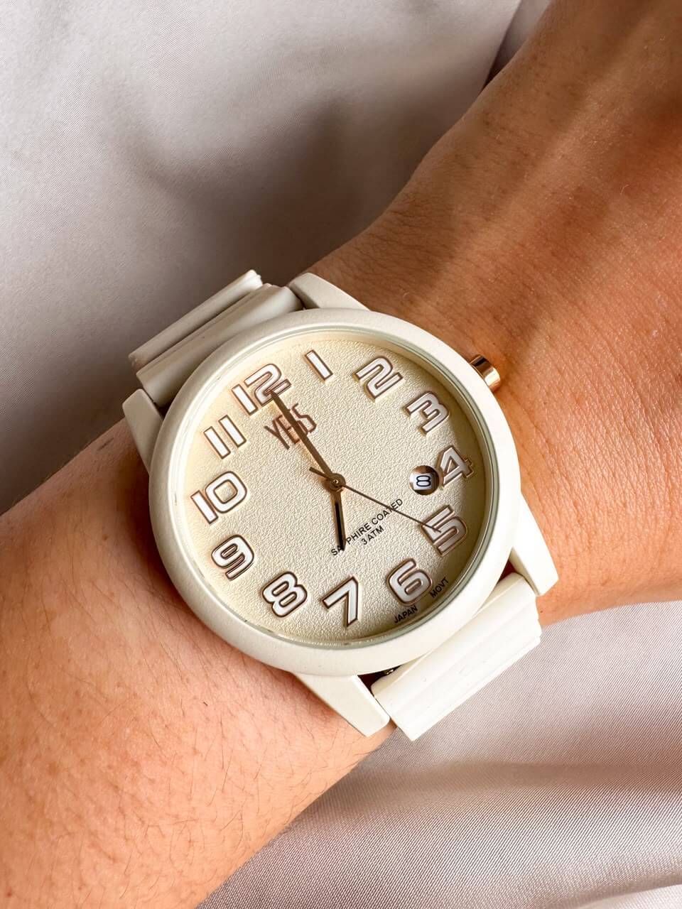 RELOJ Y25039-05 YESS BEIGE SILICONA - Imagen 1