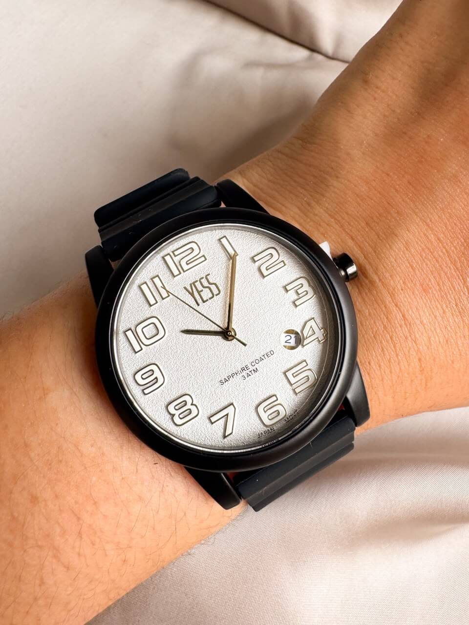 RELOJ Y25039-07 YESS NEGRO SILICONA - Imagen 1